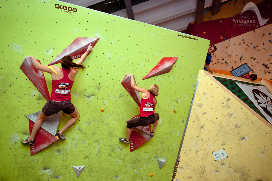 vertigo, open, lezecke, centrum, boulder, bouldering, umela, stena, boulder, pretek